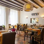 Cit'hotel Le Commerce 2* Saujon