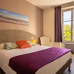 Cit'hotel Le Commerce 2*