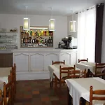 Cit'hotel Le Commerce 2* Сожон