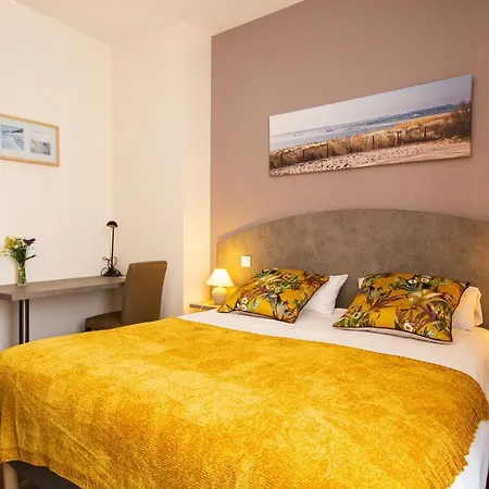 Cit'hotel Le Commerce