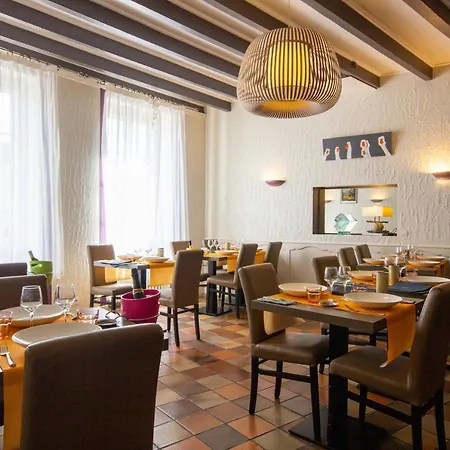 Cit'hotel Le Commerce 2* Saujon