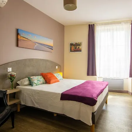 Szálloda Cit'hotel Le Commerce 2*