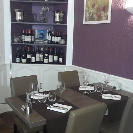 Cit'hotel Le Commerce Szálloda 2*