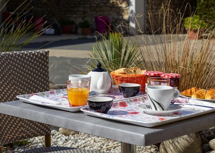 Ξενοδοχείο Cit'hotel Le Commerce 2*