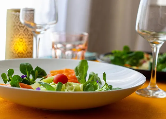 Hotel Cit'hotel Le Commerce Saujon