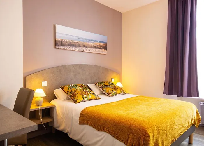 Cit'hotel Le Commerce 2*