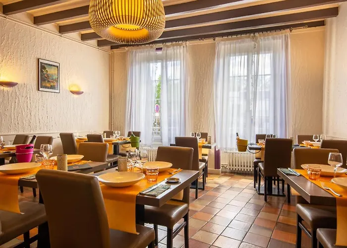 Cit'hotel Le Commerce Ξενοδοχείο Saujon