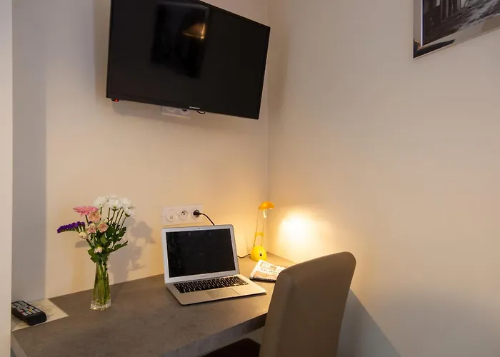 Cit'hotel Le Commerce Saujon