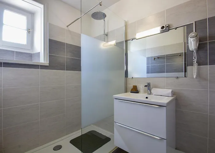 Cit'hotel Le Commerce