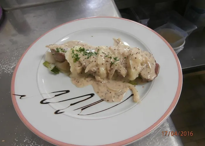 Cit'hotel Le Commerce Hotel